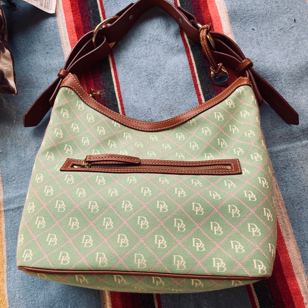 Dooney & Bourne shoulder bag